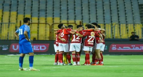 مصدر ليلا كورة: الأهلي يقيد الرباعي الجديد في القائمة المحلية والأفريقية.. واستبعاد معلول